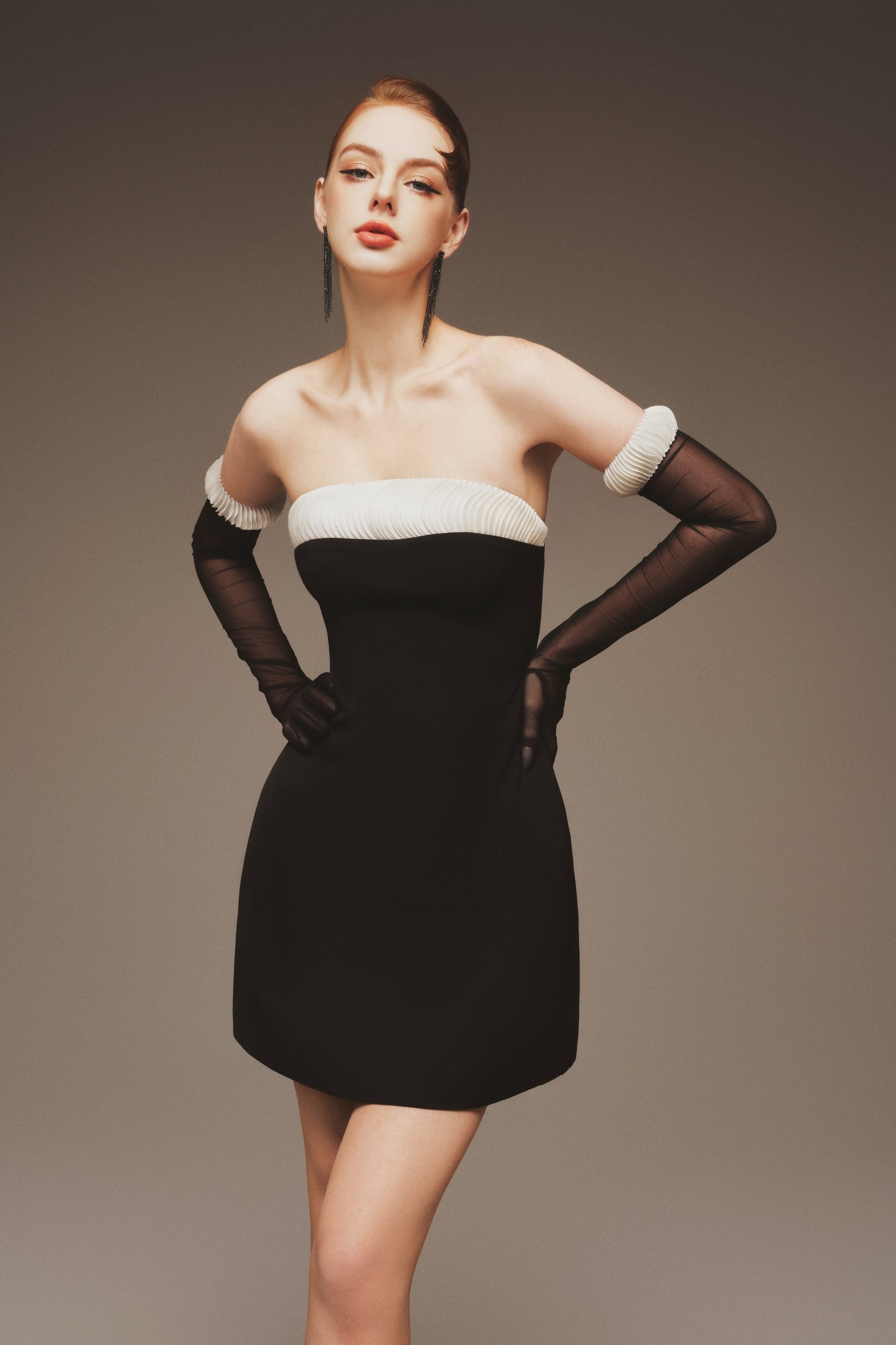 Đầm Mini Hai Dây Vải Twill